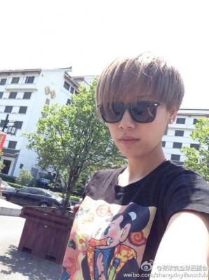 刘雅婷张欣奕