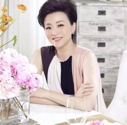 杨澜朗朗