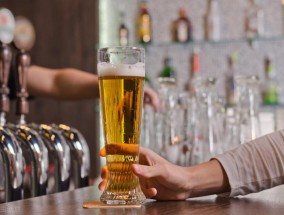 啤酒怎么酿造出来的 酿酒酵母和酒精的关系
