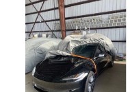新款特斯拉Model 3实车首曝：大灯更精神、颜值再提升！