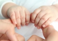 颠覆常识 英国打造出有3人DNA的人类婴儿：1个爸爸2个妈！