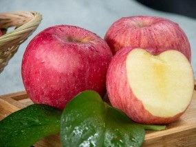 苹果是碱性食物还是酸性食物（苹果的酸碱性及对身体的影响）