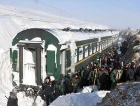 内蒙古列车被困事件，2014年雪龙号被困事件