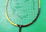 羽毛球拍常见拉线知识总结图解 羽毛球拍拉线横竖磅数