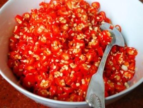 剁椒酱的做法 家常辣椒酱的制作方法