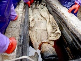 千年古尸产下活婴事件怎么回事 产下14斤婴儿还活着吗
