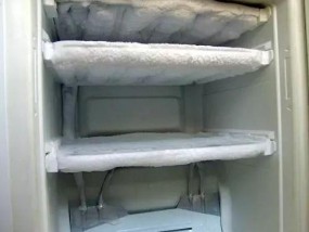 冰箱老是结霜怎么回事